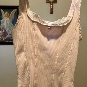 Pink Ribbed Tank Top with Lace Trim